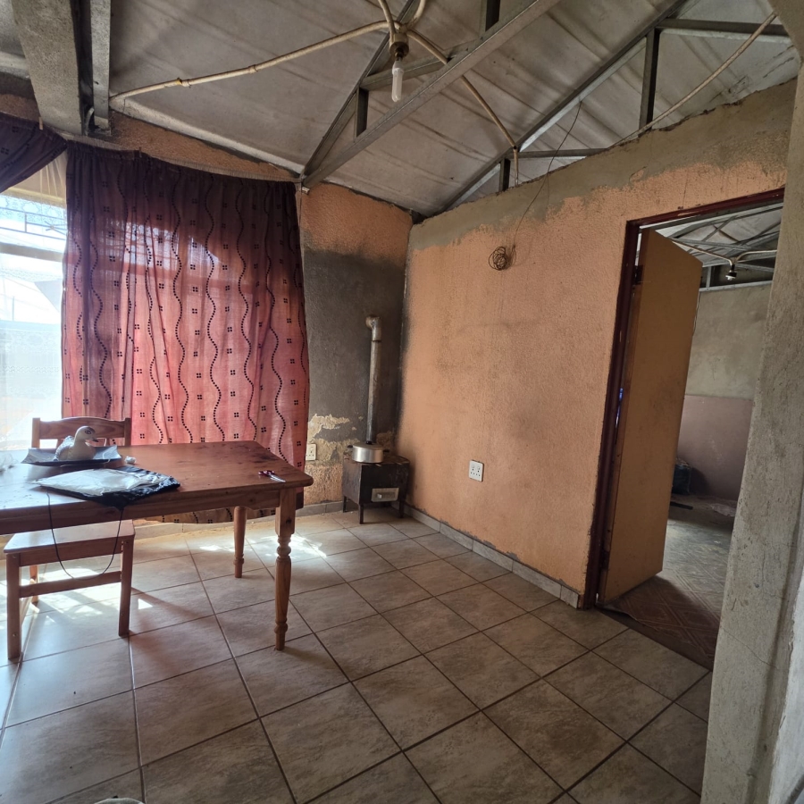 2 Bedroom Property for Sale in Ikageng North West